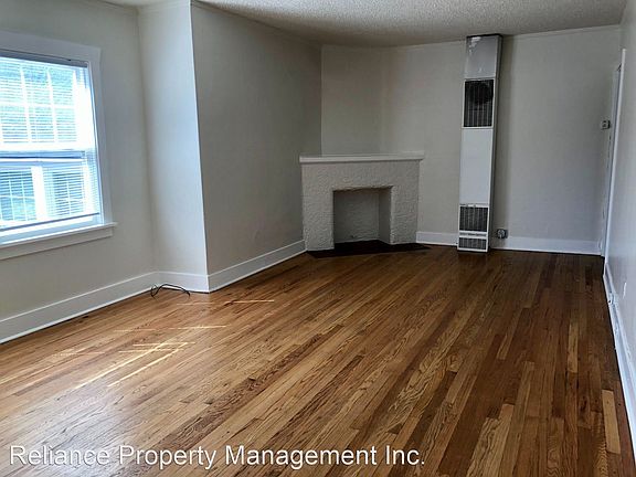 5th image of 2023-2051 SE Madison St #5