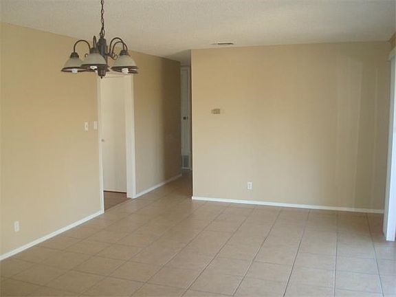4th image of 8604 Clarewood Cir