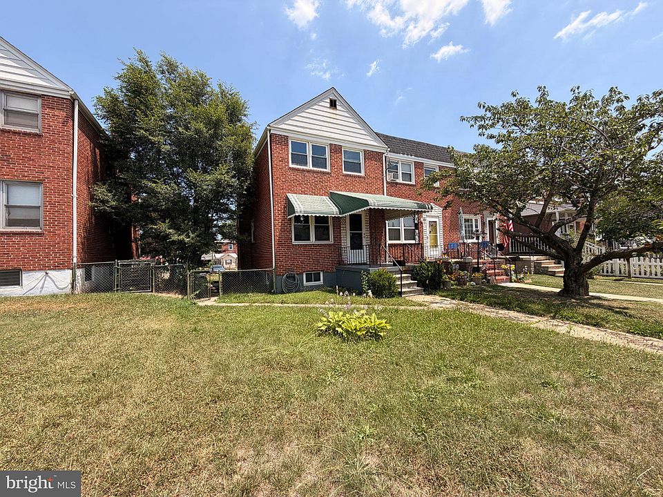 1st image of 2717 Creston Rd