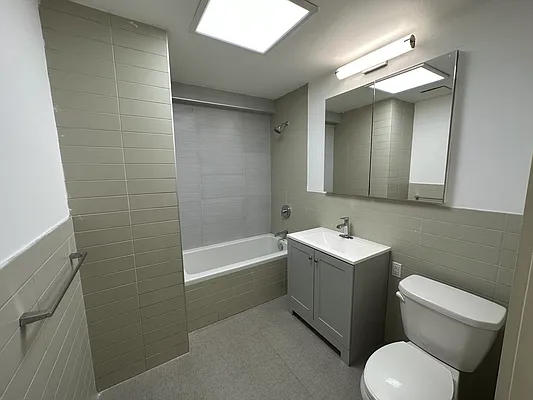 Rented by Compass | media 6