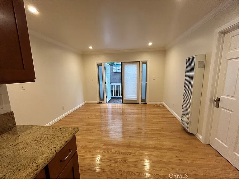 744 Center Pl #B — Photo 13