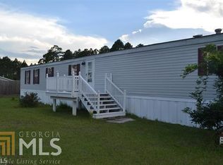 607 Whisper Ridge Loop, Waynesville, GA 31566