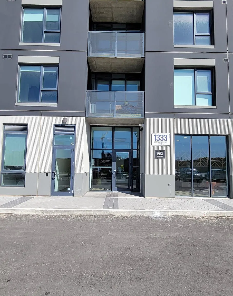 1 bed, $1,599 — Photo 3