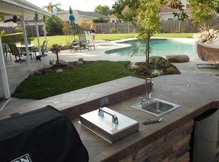 539 Julia Cir, Hanford, CA 93230