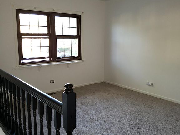 3rd image of 4206 Brentwood Ln
