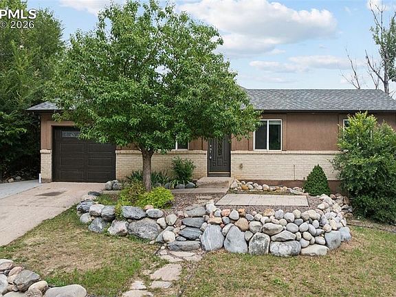 2nd image of 5341 Fiesta Ln