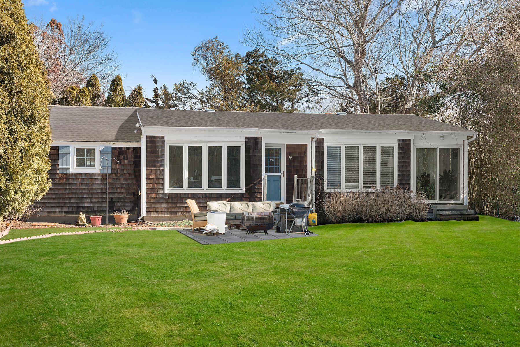 593 Flying Point Rd in Water Mill Out East