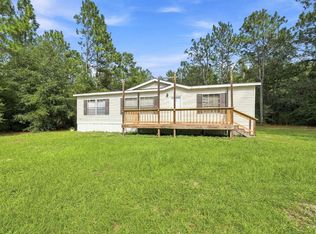 188 Bradley Dr, Defuniak Springs, FL 32435