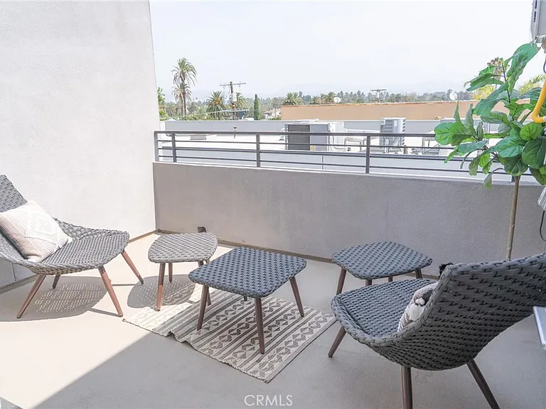 1187 Crenshaw Blvd #102 — Photo 20