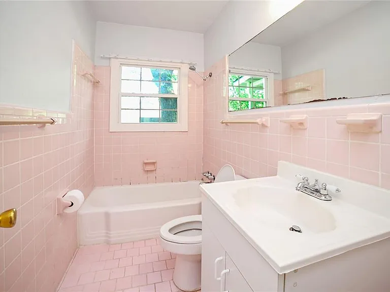 310 Franklin Blvd — Photo 6