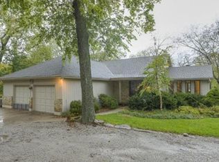 8722 S Shrout Rd, Grain Valley, MO 64029
