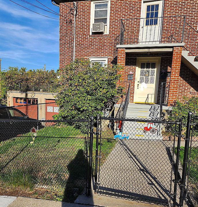 Front of property. 