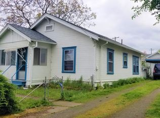 606 Chester St, Silverton, OR 97381