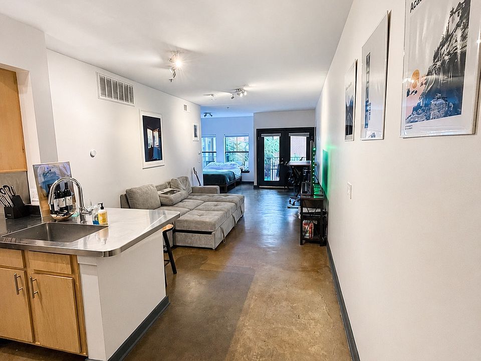 1st image of 1803 Broadway APT 213