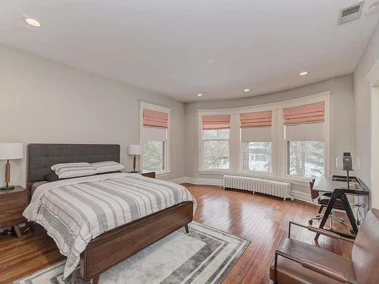 1499 Sheridan Rd — Photo 42