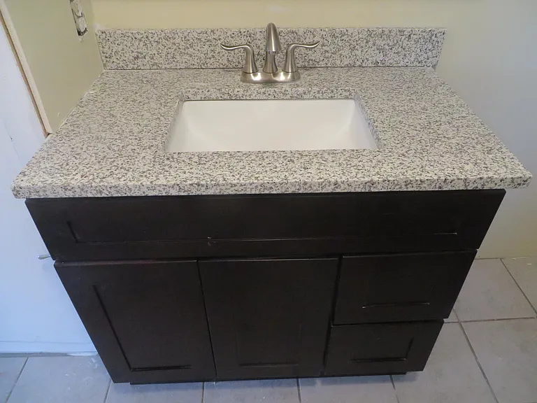 112 Milton Ave — Photo 20