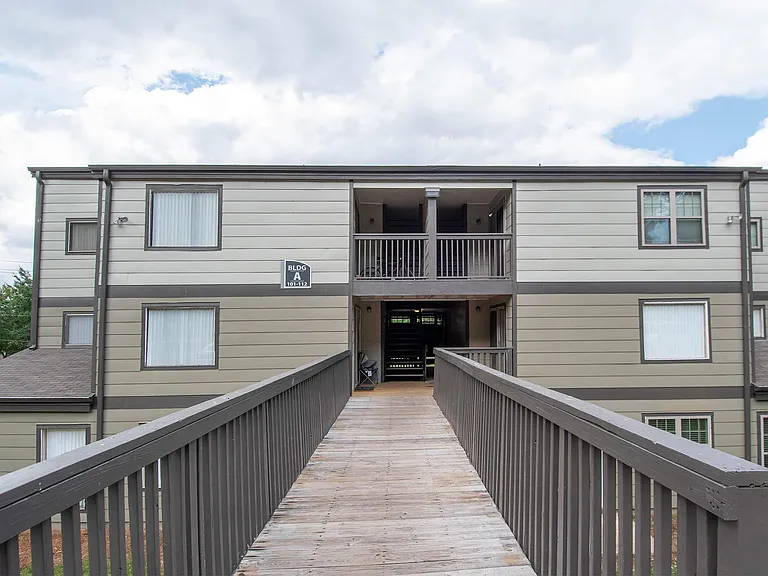 Madison Landing at Research Park and the Cottages — Photo 69