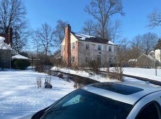 147 N Harding Rd, Columbus, OH 43209