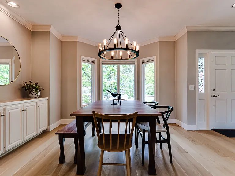 3375 Bardell Ave — Photo 4