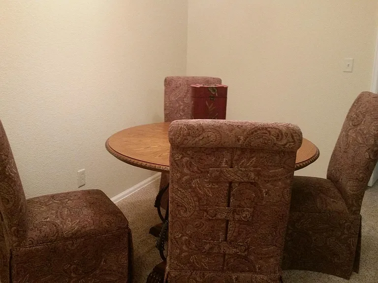 Formal dining area for entertaining!