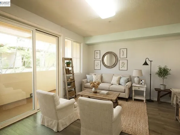 45 Parc Place Dr, Milpitas, CA 95035