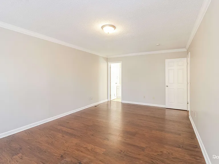 100 Buena Vista Ave — Photo 5