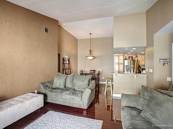 3rd image of 15263 Maturin Dr Unit 11