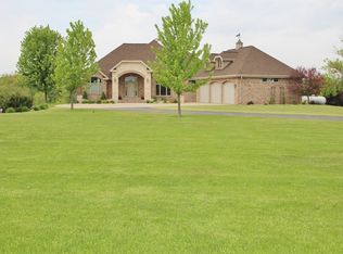 5772 Goldust Dr, De Pere, WI 54115