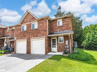 7 Partridge Rd, Barrie, ON L4N6W4