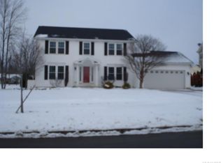 254 Enchanted Frst N, Lancaster, NY 14086