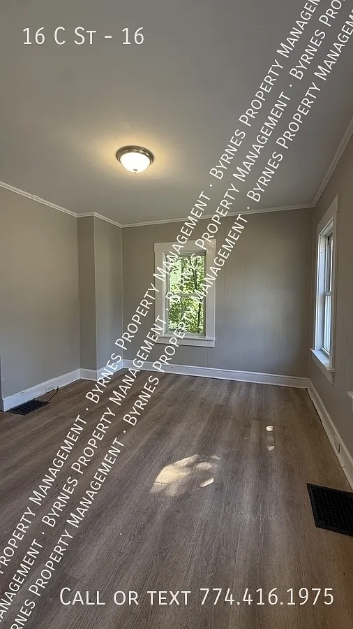 3 bed, $2,000 — Photo 2