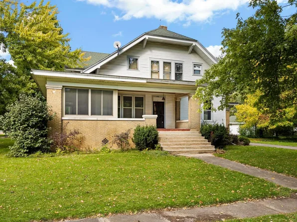 306 E Chicago St, Minier, IL 61759