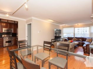 247 E Chestnut St APT 1003J, Chicago, IL