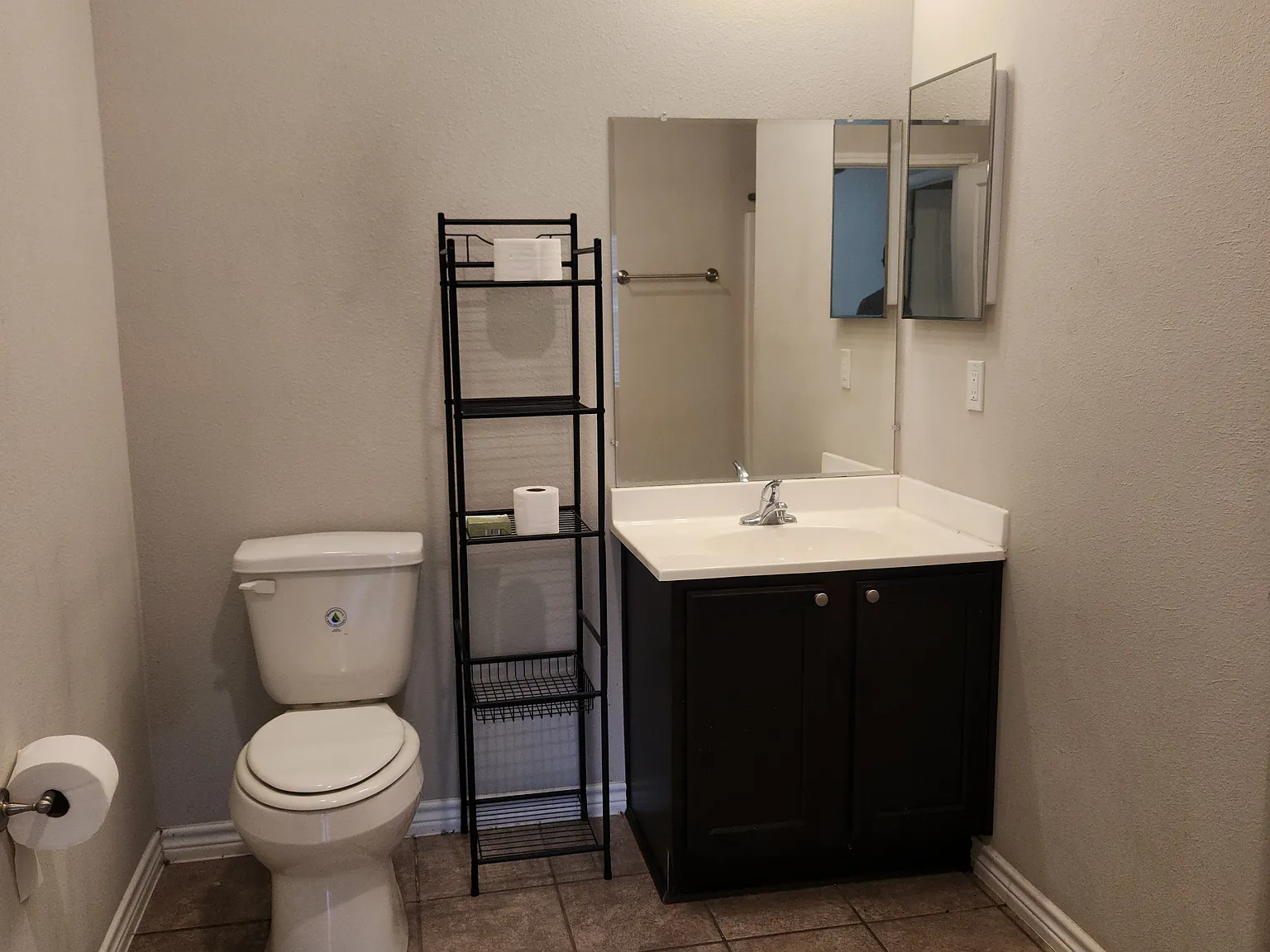 545 Euclid St — Photo 4
