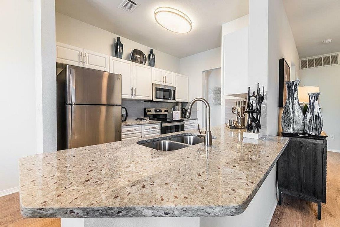 Clean Lines, Crisp Finishes