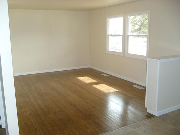 5th image of 816 Navajo Dr