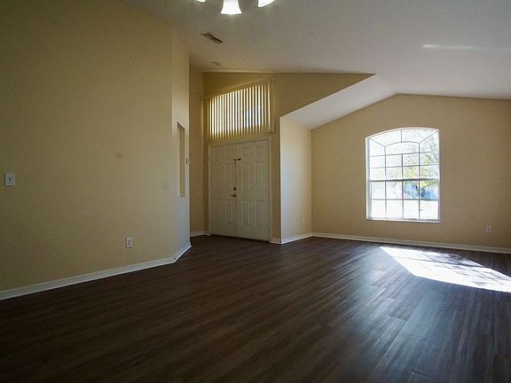 5th image of 2707 Eagle Creek Ct