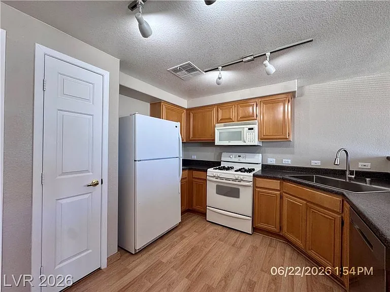 10245 S Maryland Pkwy #132-19 — Photo 25