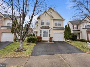 3362 Mystic Ct, Dumfries, VA 22026