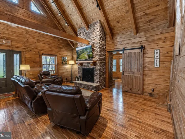 75 Fern Loop Dr, McHenry, MD 21541