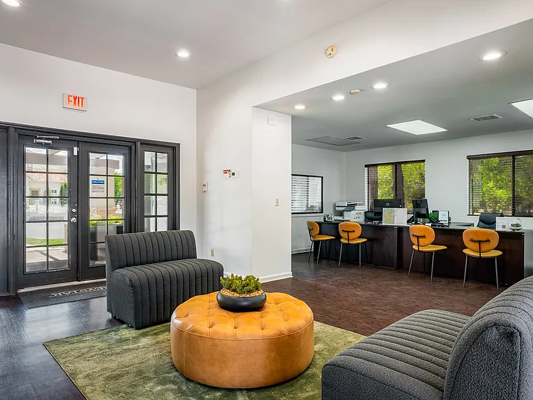 Eagle Point Apartments — Photo 23