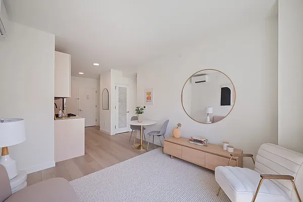 Rented by Living New York | media 33