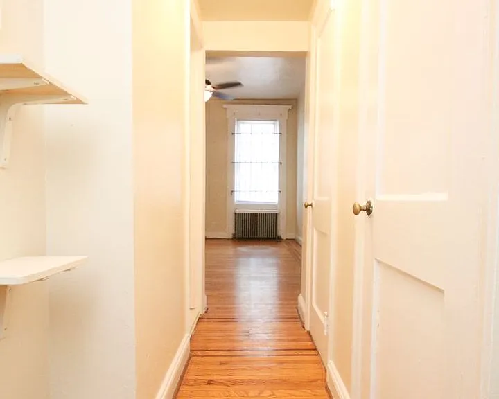 1616 Pine St — Photo 34