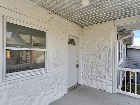 4th image of 938 N Kealing Ave