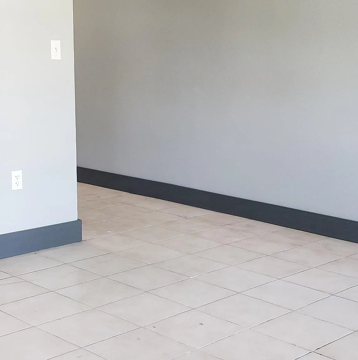 2 bed, 750 sqft, $2,100 — Photo 2