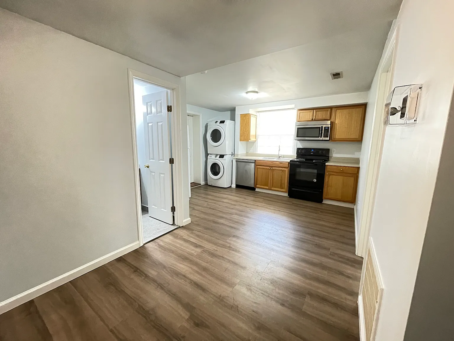 2 bed, $1,080 — Photo 3