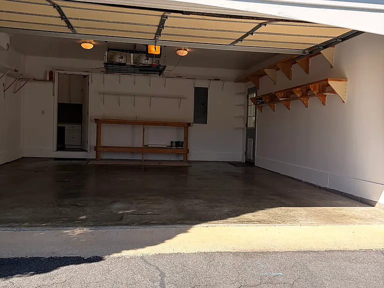 garage