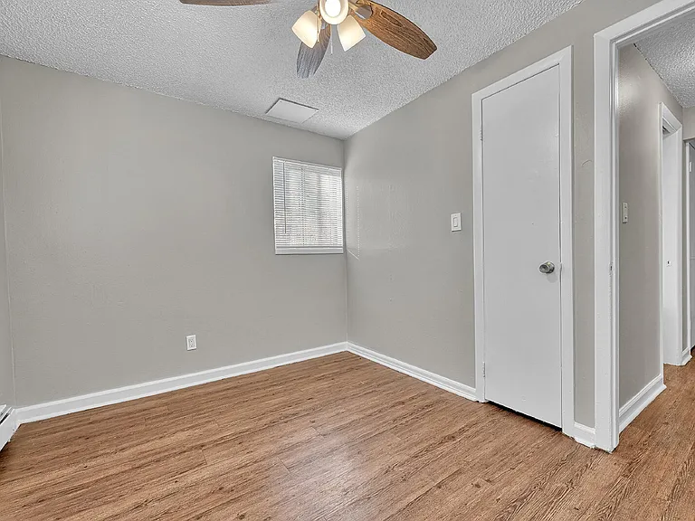 1201 Brentwood St #1209 — Photo 18