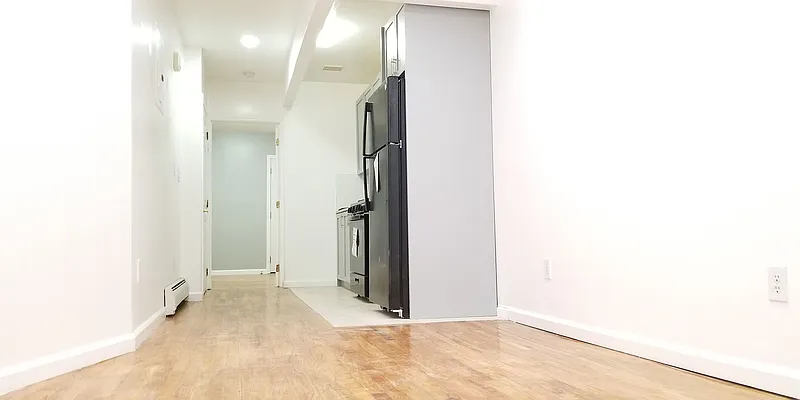 Rented by City Express Realty & Management Corp | media 33