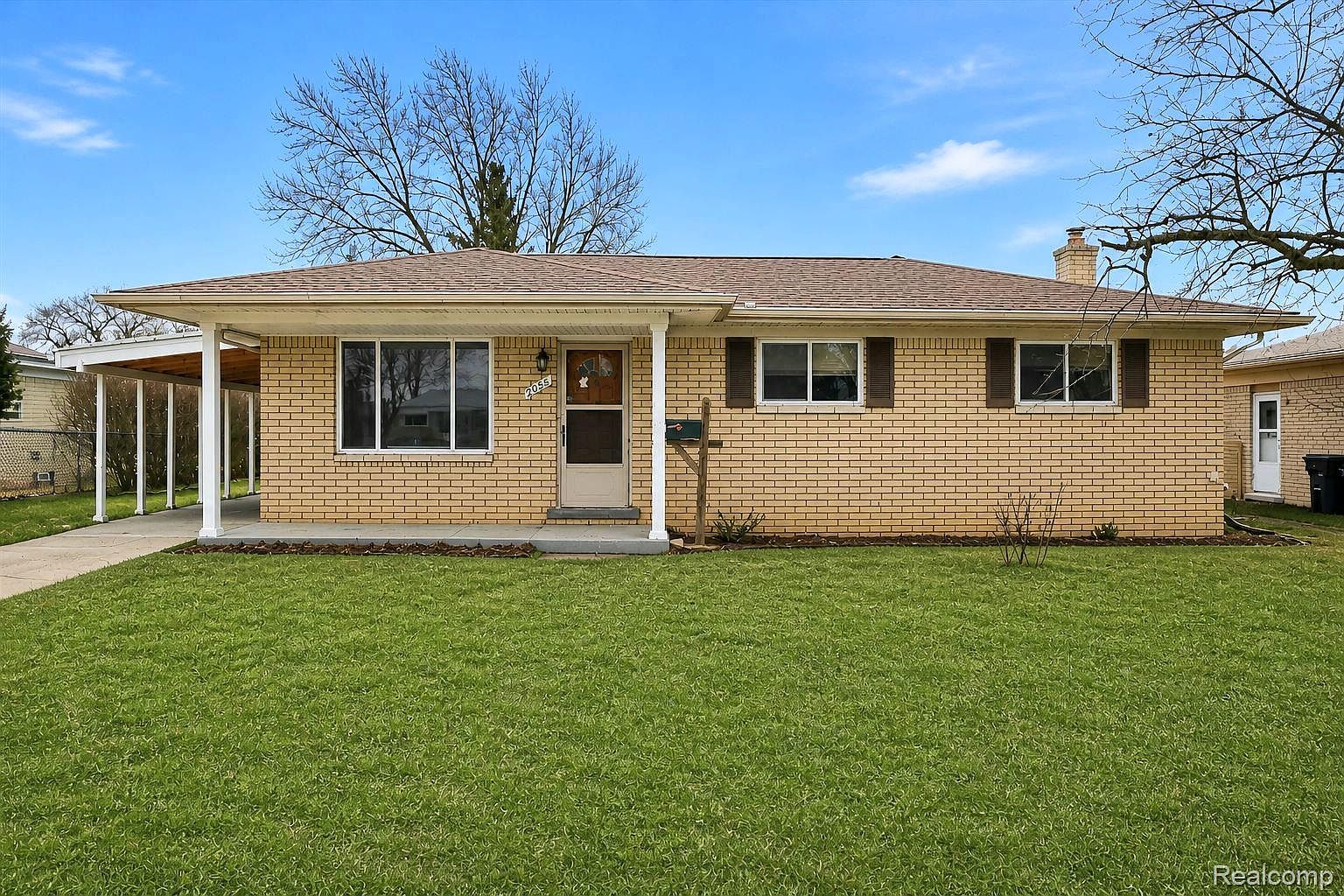 2938 Fox Hill Dr, Sterling Heights, MI 48310 | MLS #20261031408